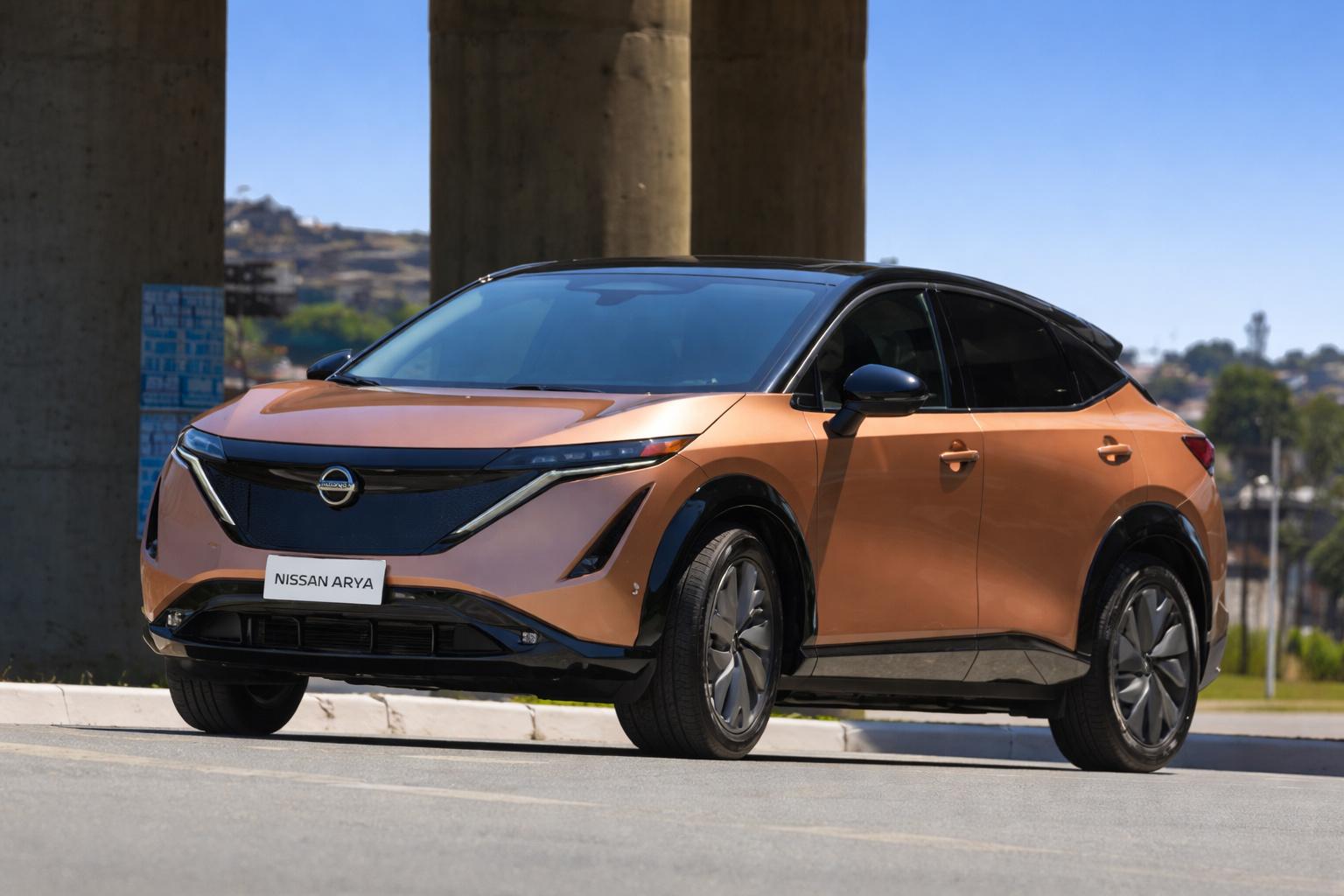Carro que se carrega sozinho? Nissan revela SUV elétrico movido a energia solar